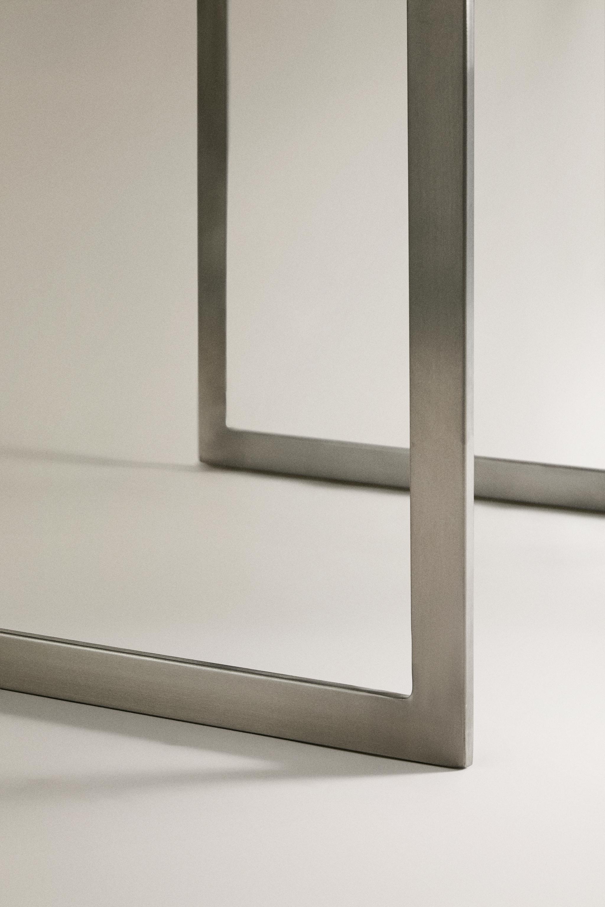 SQUARE STAINLESS STEEL SIDE TABLE